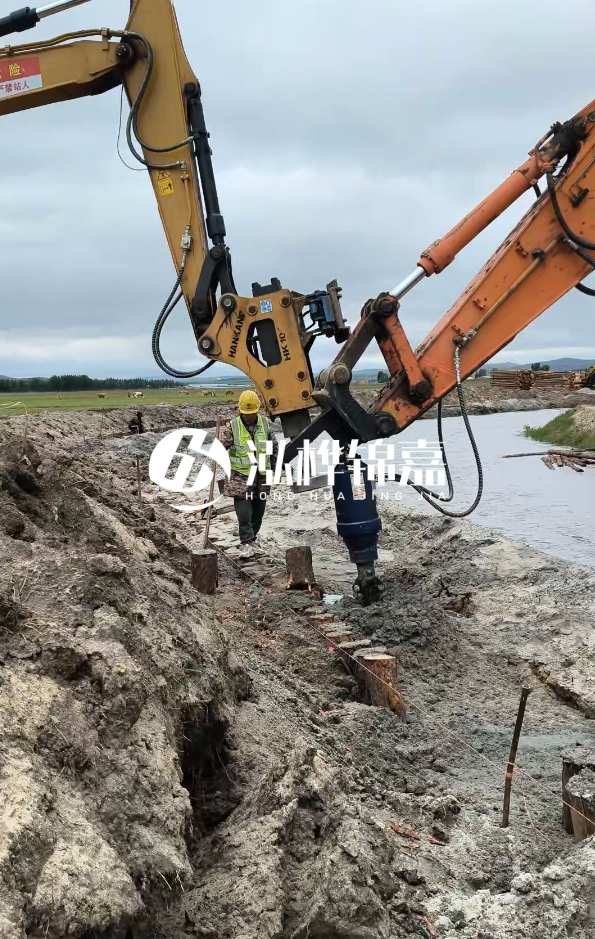 鄭州河道清淤專業(yè)施工隊-長期未清理河道清淤難度?